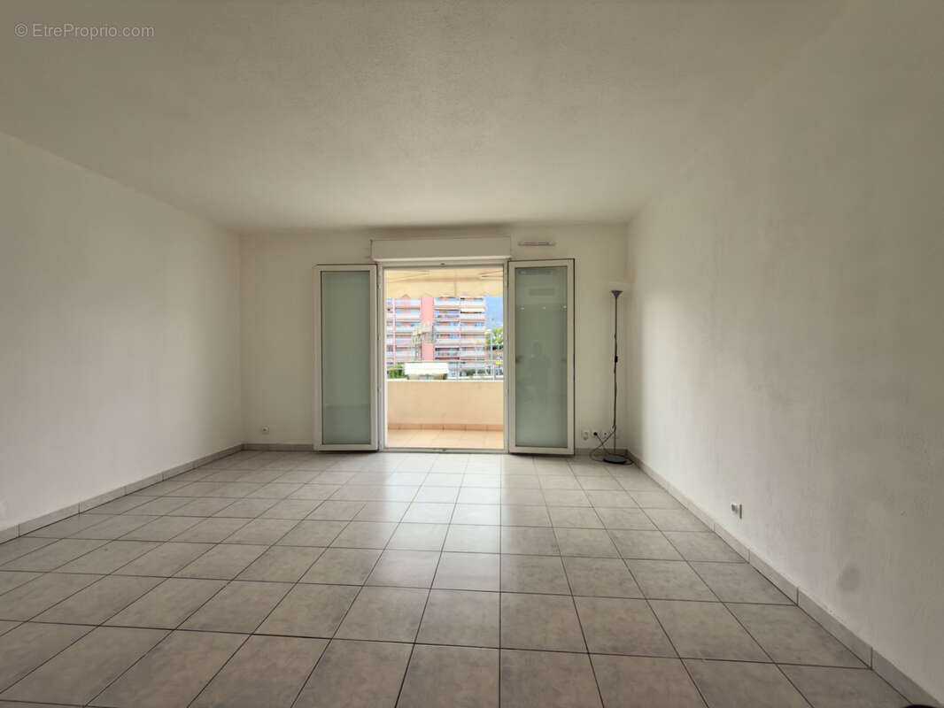 Appartement à MENTON