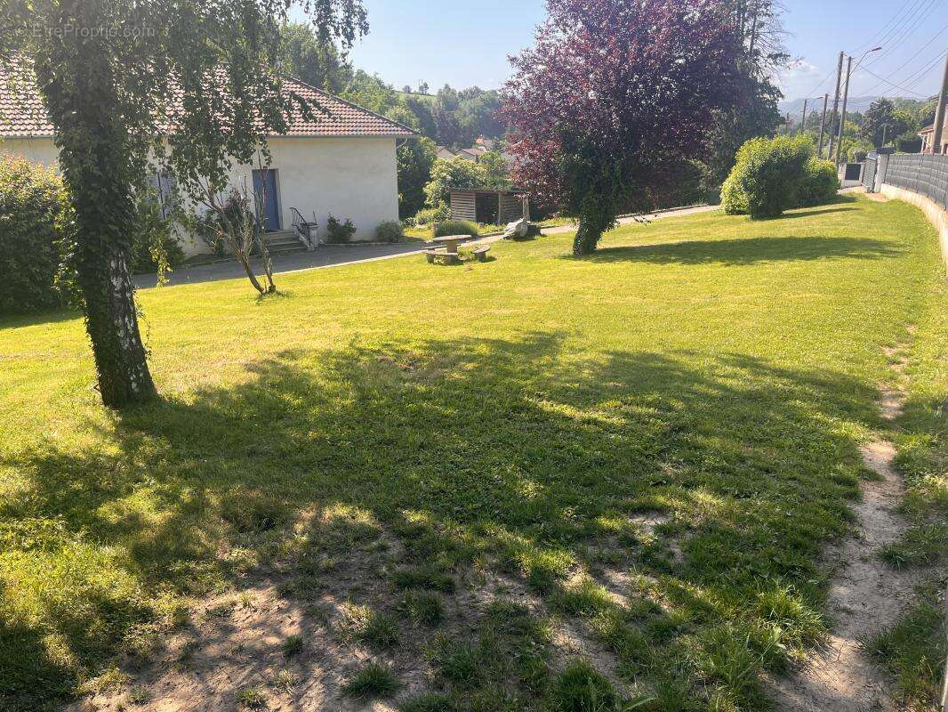 Terrain à SORBIERS