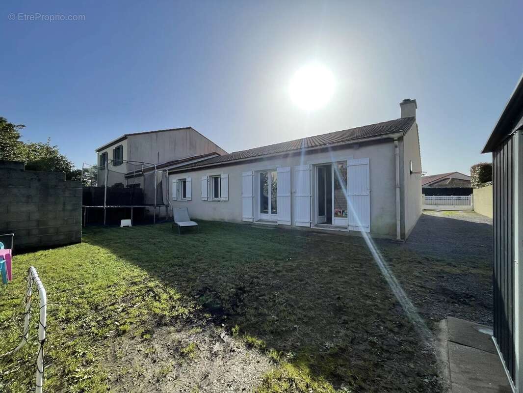 Maison à SAINT-SEBASTIEN-SUR-LOIRE