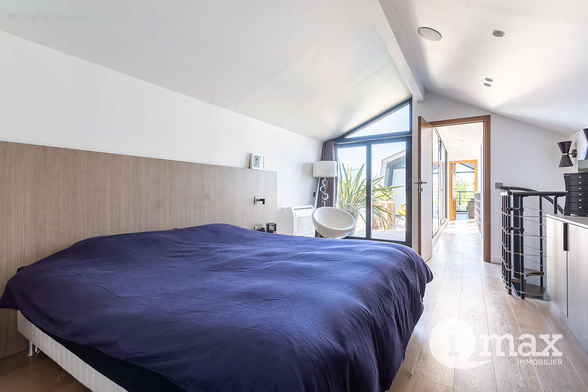 Maison à BOIS-COLOMBES