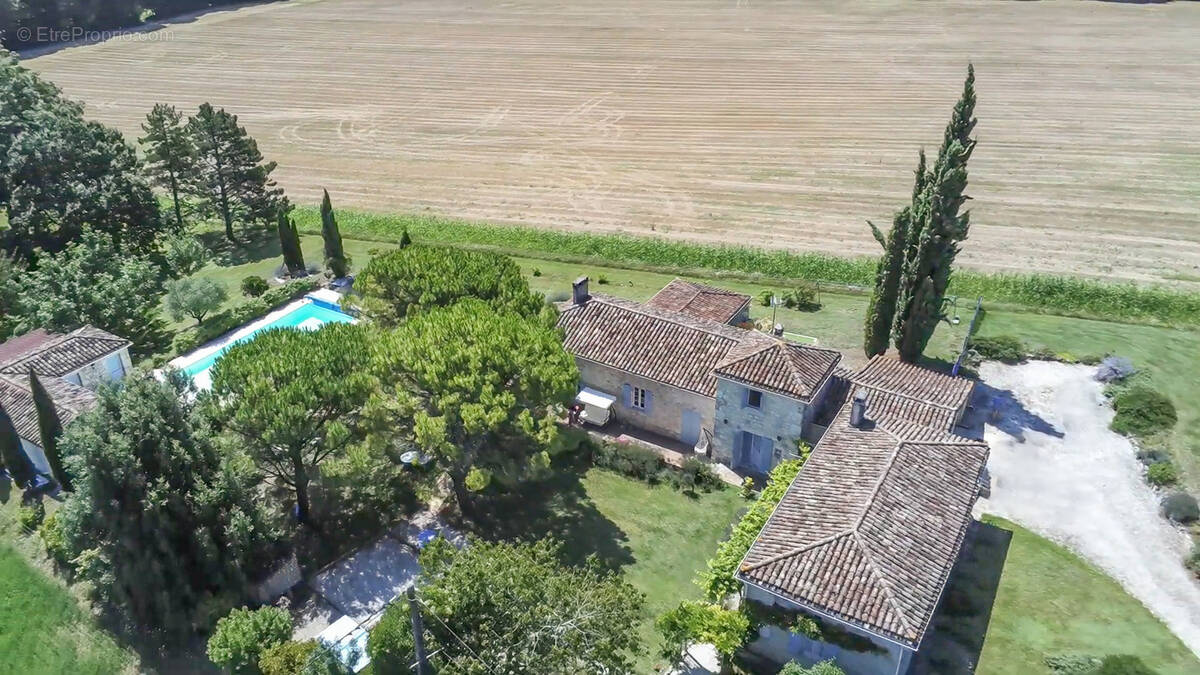 Maison à TOUFFAILLES