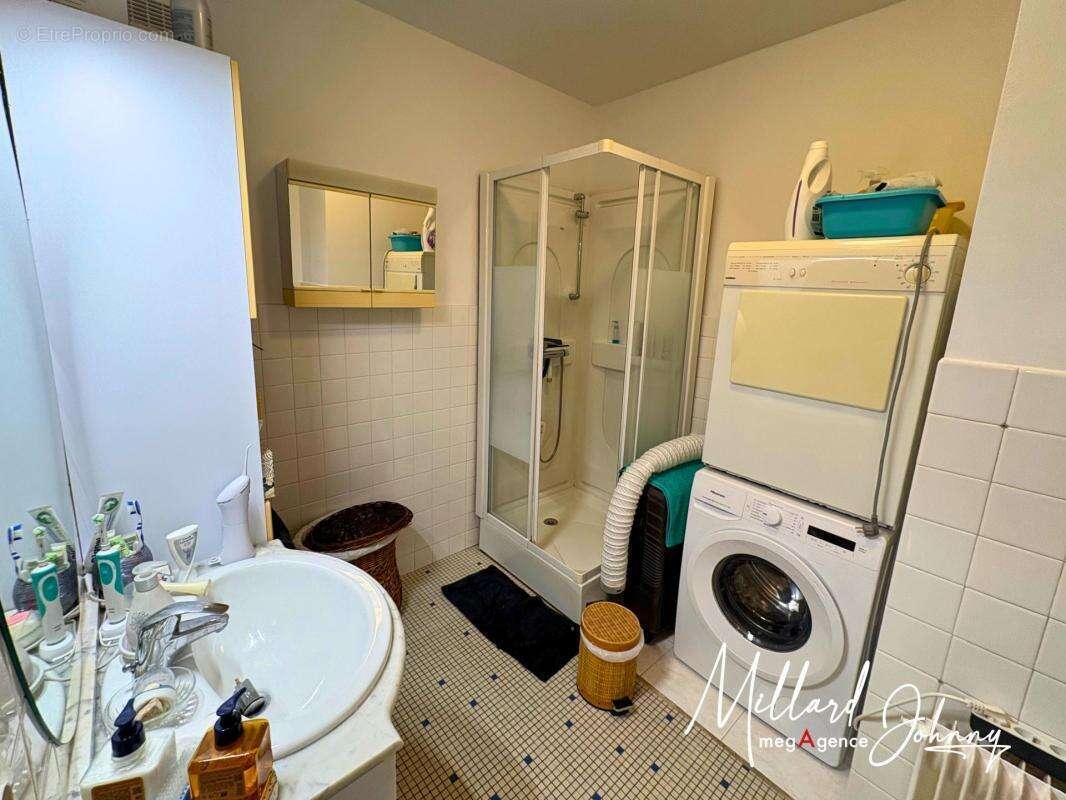 Appartement à MONTCEAU-LES-MINES