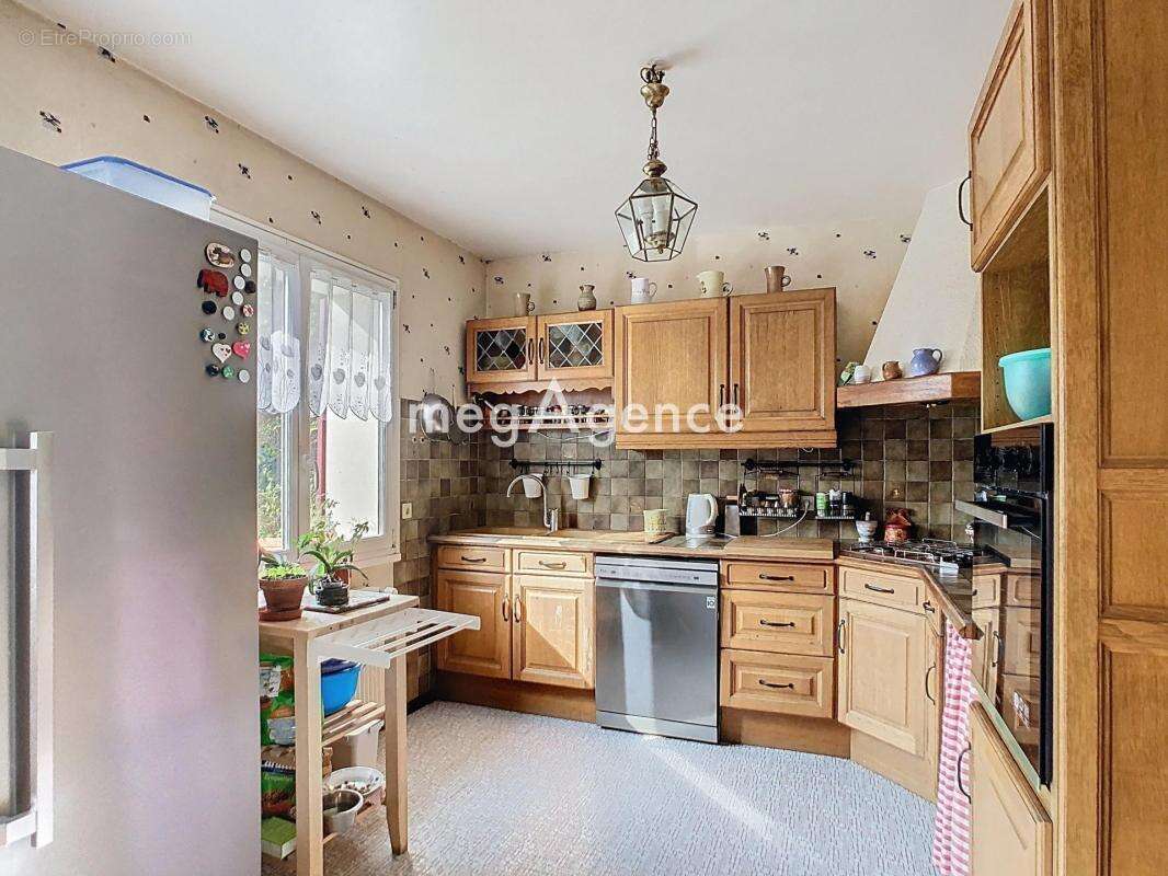 Maison à RIS-ORANGIS