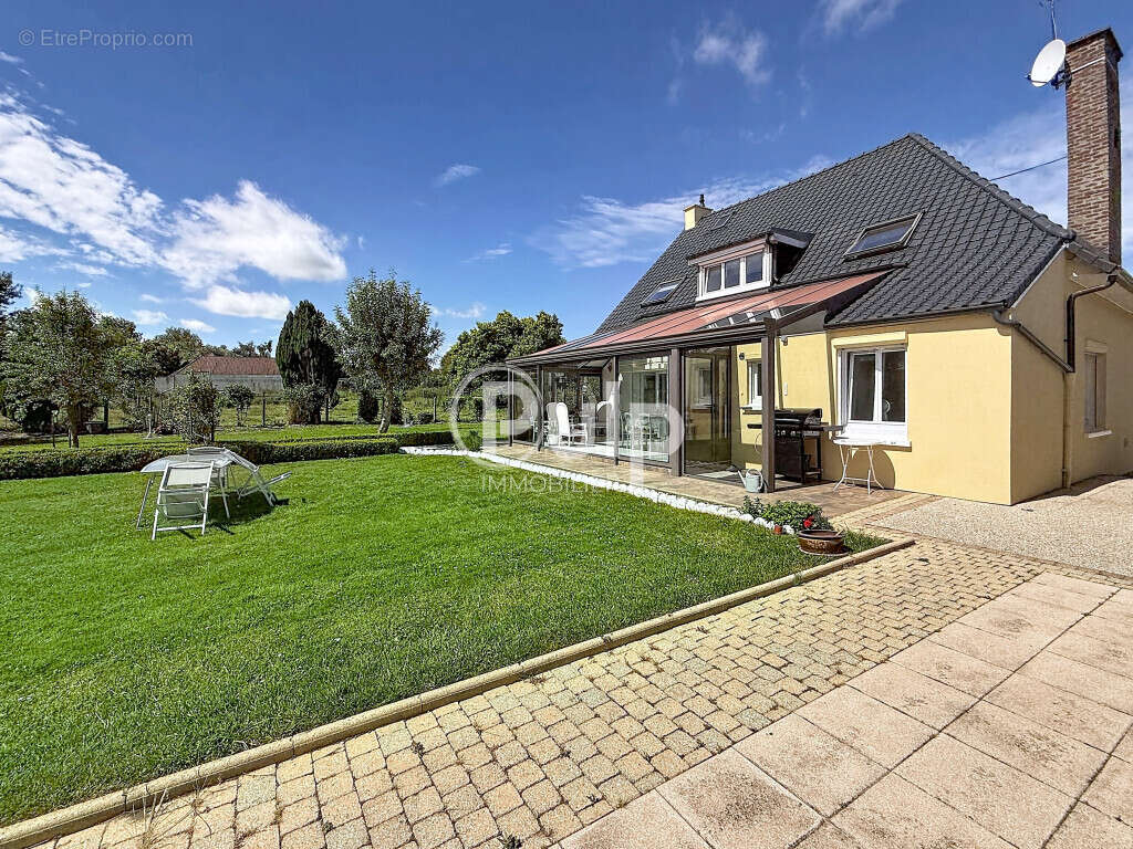Maison à HESDIN