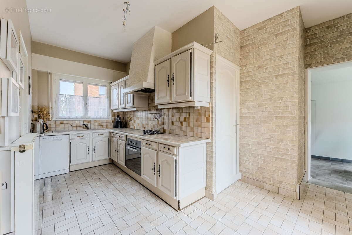 Appartement à BAUVIN