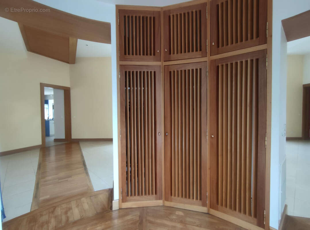 Maison à LEZIGNAN-CORBIERES