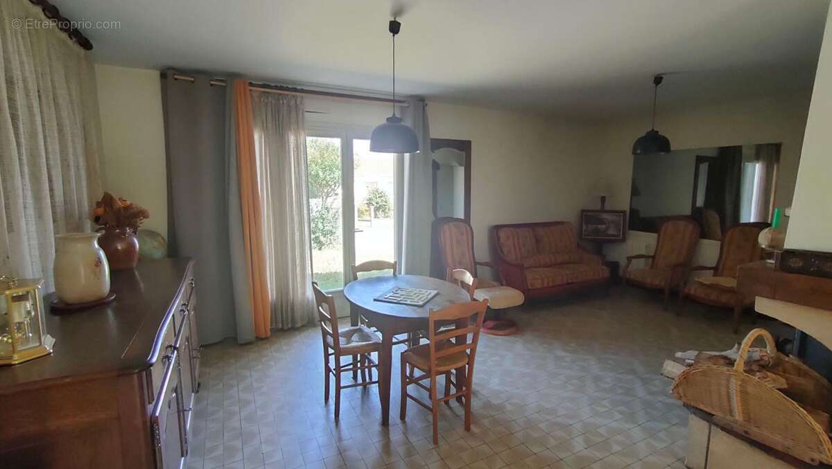 Maison à LA VERRIE