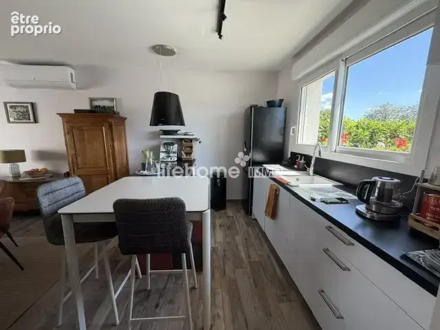 Maison 86 m² à Saint-Maur  - photo 5