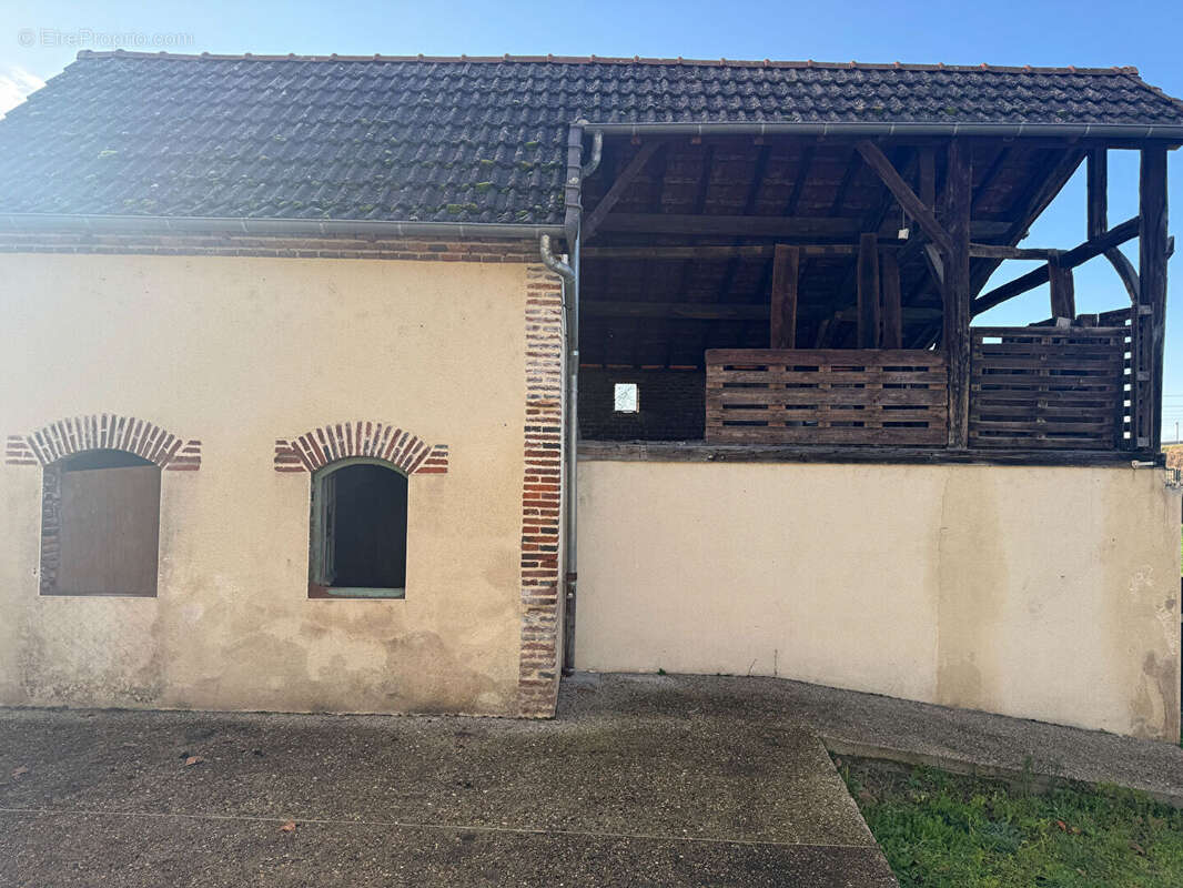 Maison à BESSAY-SUR-ALLIER