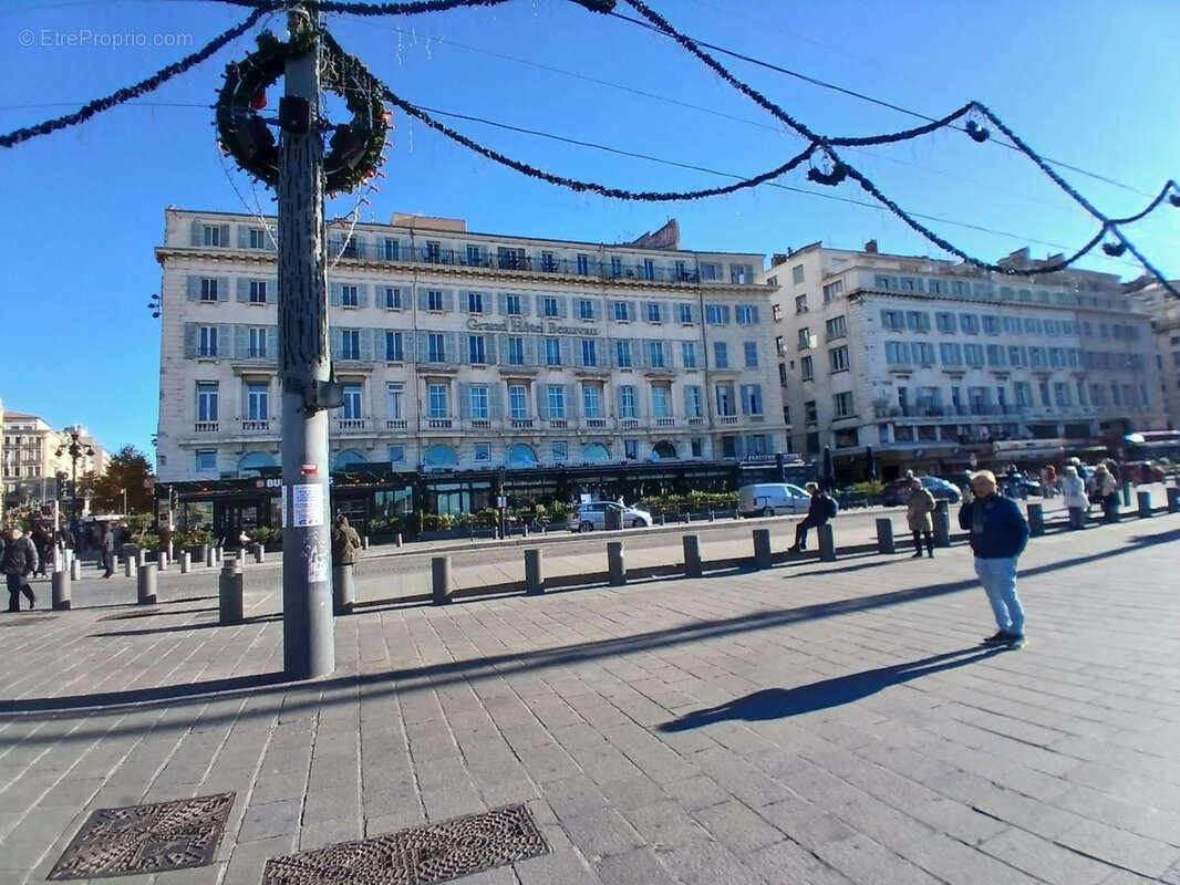 Commerce à MARSEILLE-1E