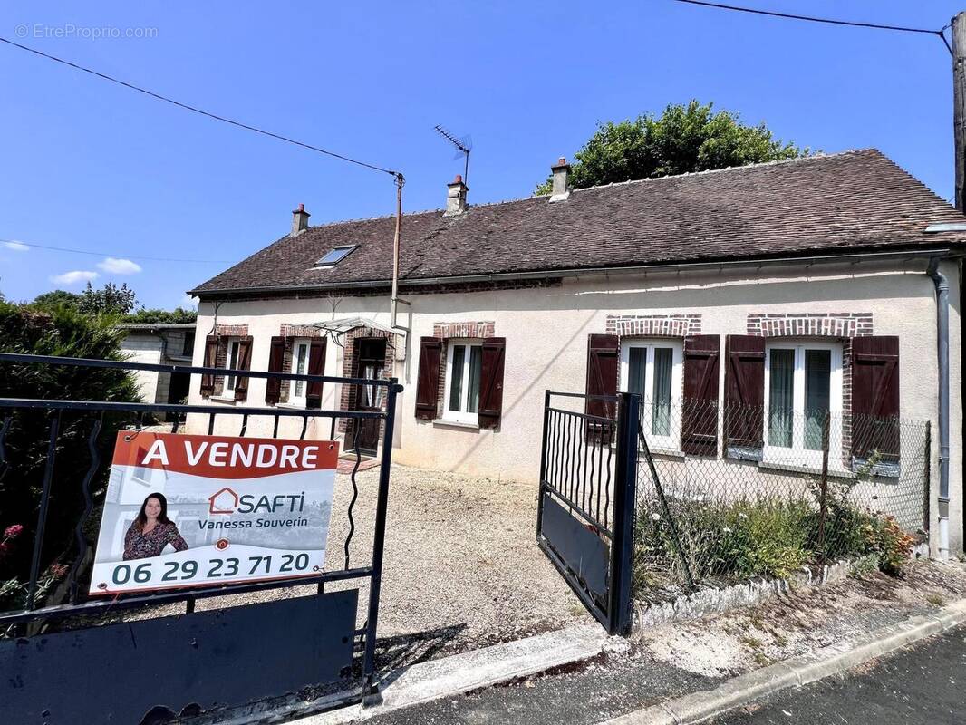 Photo 1 - Maison à BRAY-SUR-SEINE