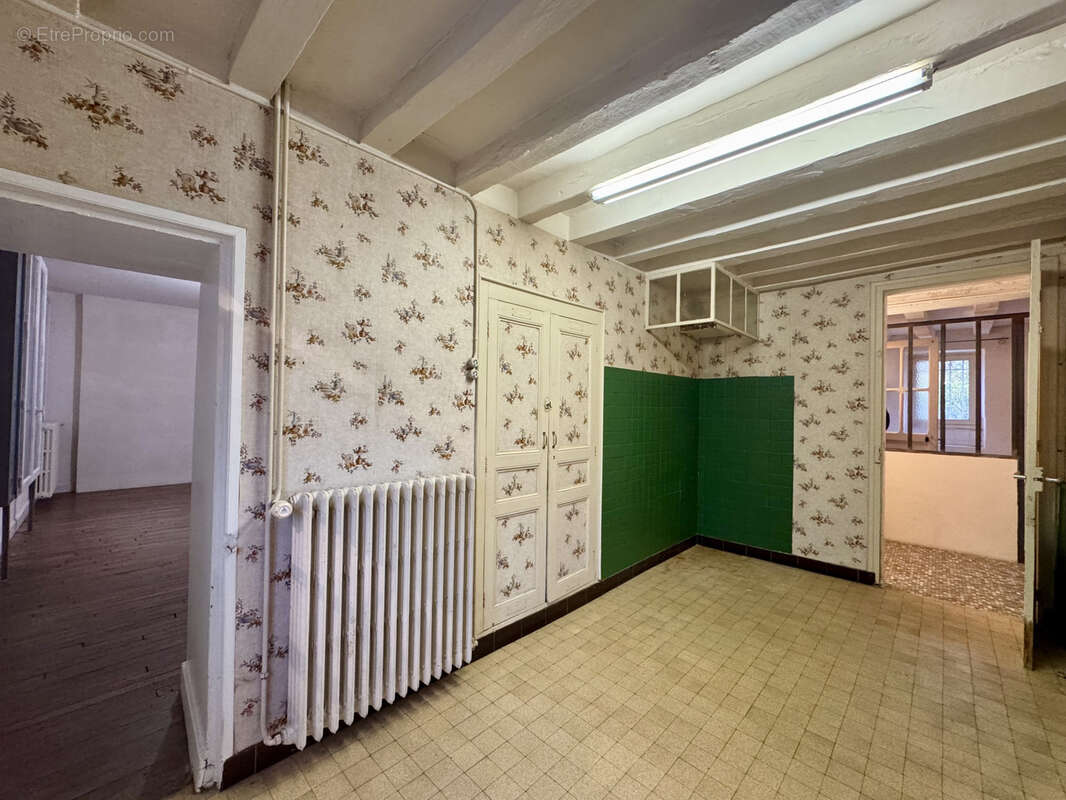 Maison à COULOMMIERS