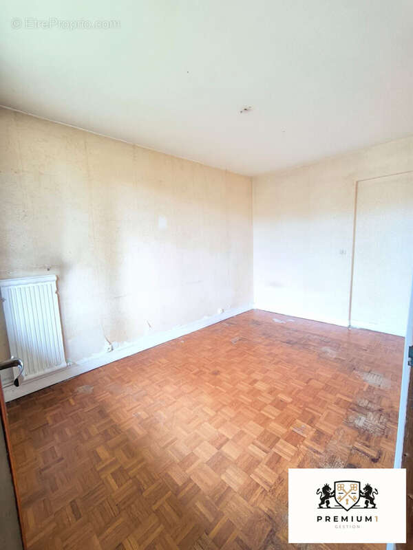 Appartement à LE THILLAY