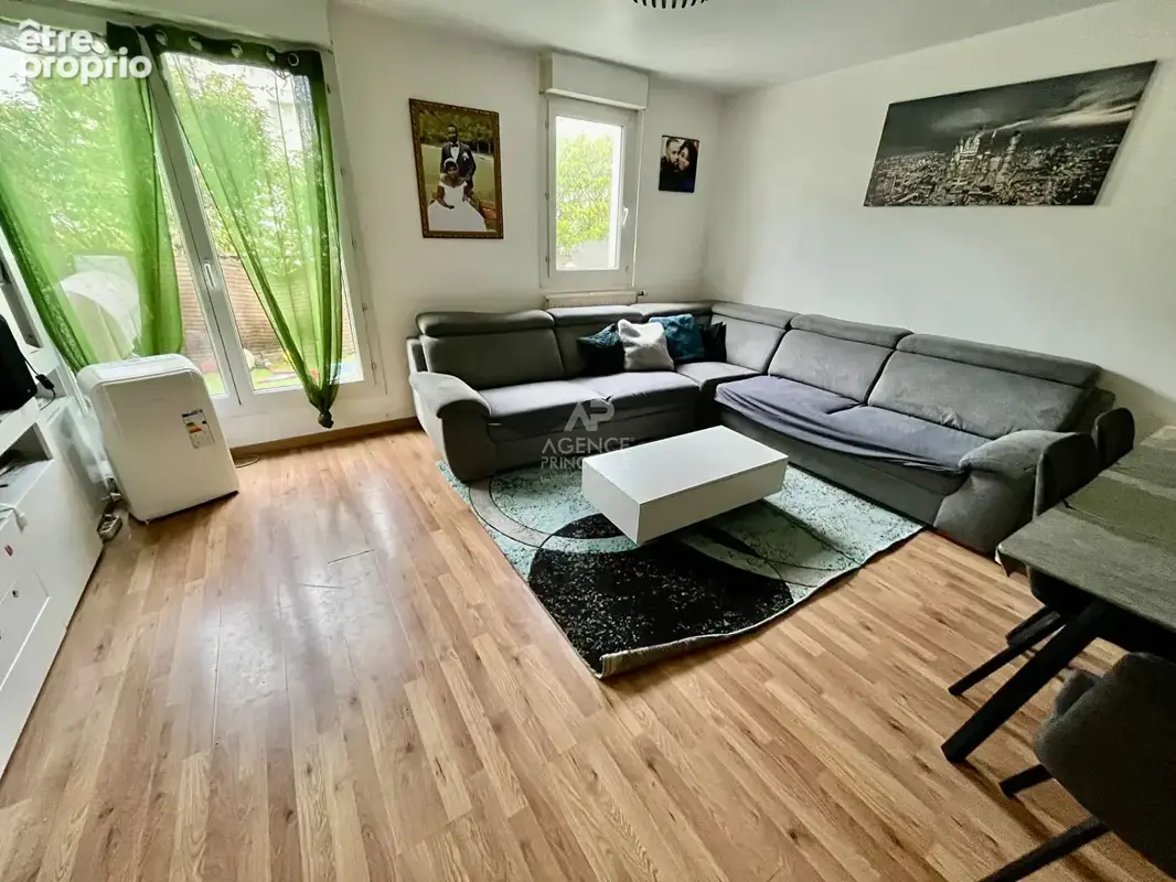 Appartement Cergy 3 pièce(s) 61.46 m2 - photo 2