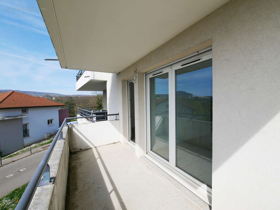 Appartement à ANNECY-LE-VIEUX