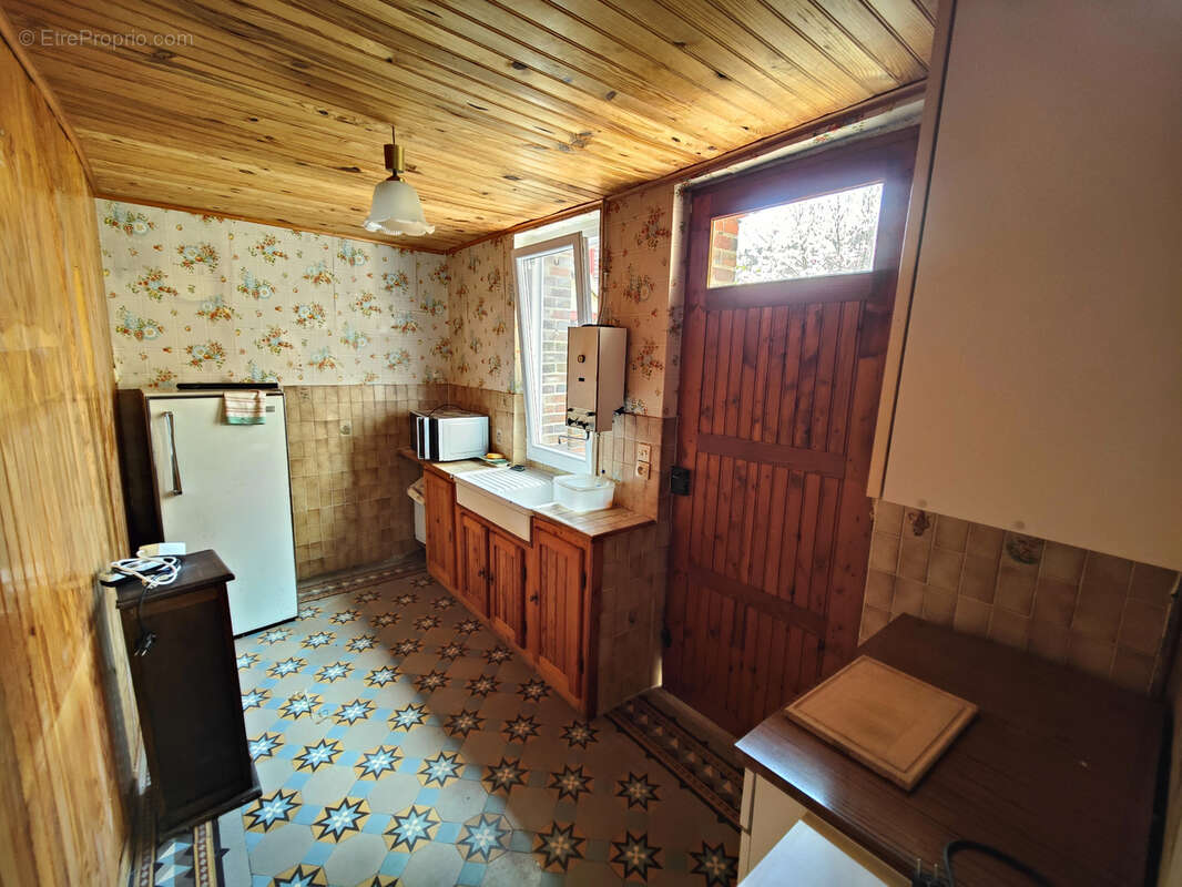 Maison à BRIENON-SUR-ARMANCON