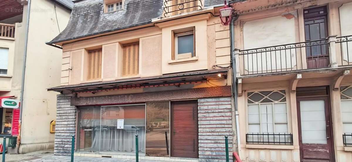 Maison à SARRANCOLIN