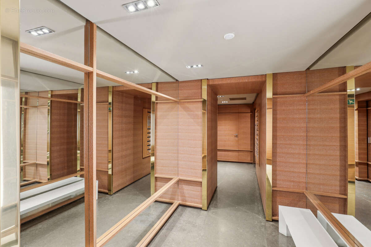 Appartement à PARIS-3E