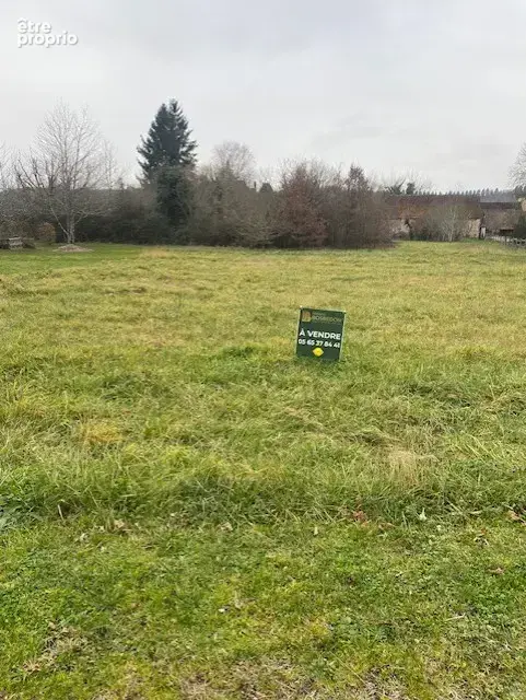 Terrain à CAZOULES