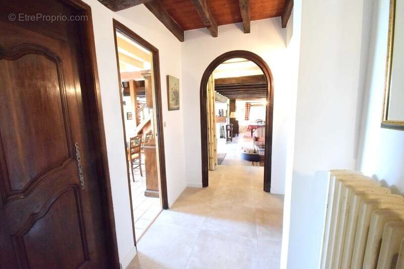 Maison à SAINT-MAURICE-SUR-FESSARD