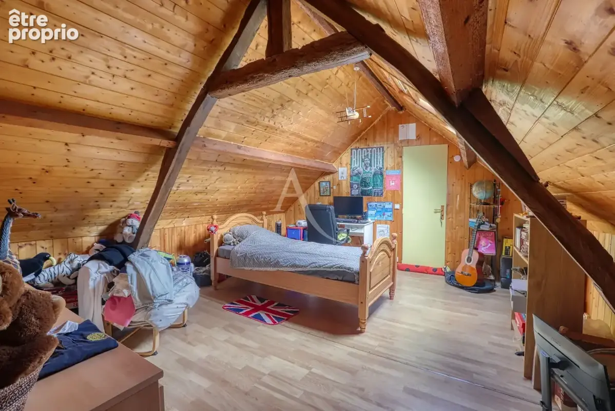 Maison de caractère avec confort de plain-pied et beau potentiel - photo 7
