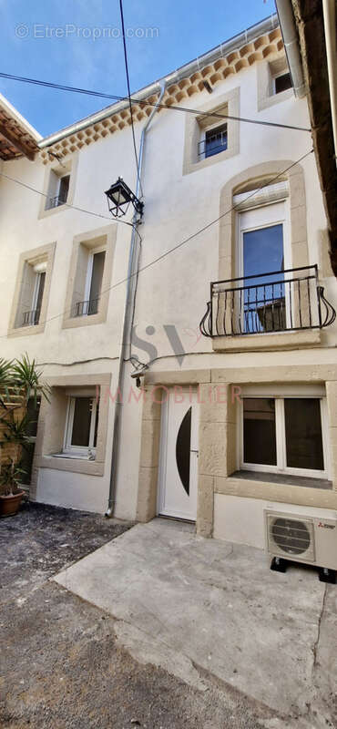 Maison à VILLENEUVE-LES-BEZIERS