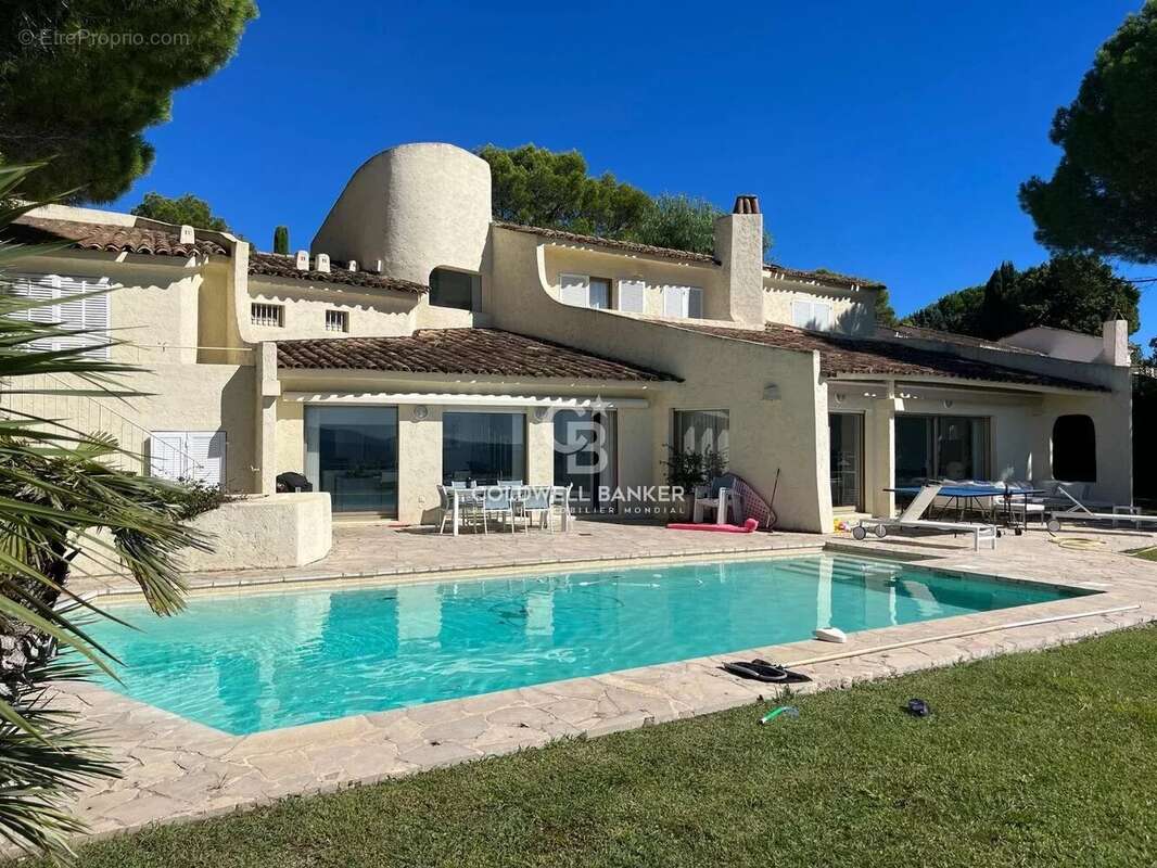 Maison à MOUGINS