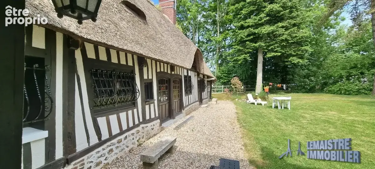 Maison à vendre - secteur FAUVILLE EN CAUX - 110 m² - 2 chambres - Chaumière avec jardin et garage - photo 2