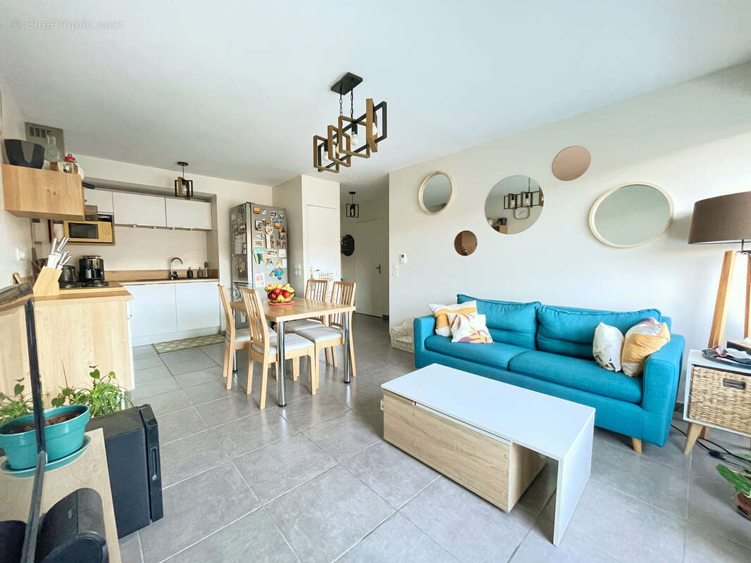 Appartement à OULLINS