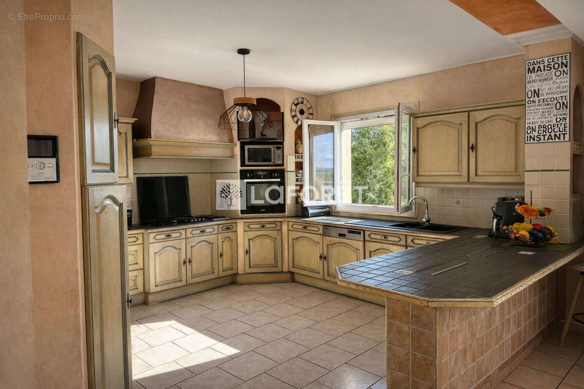 Maison à PRISSE