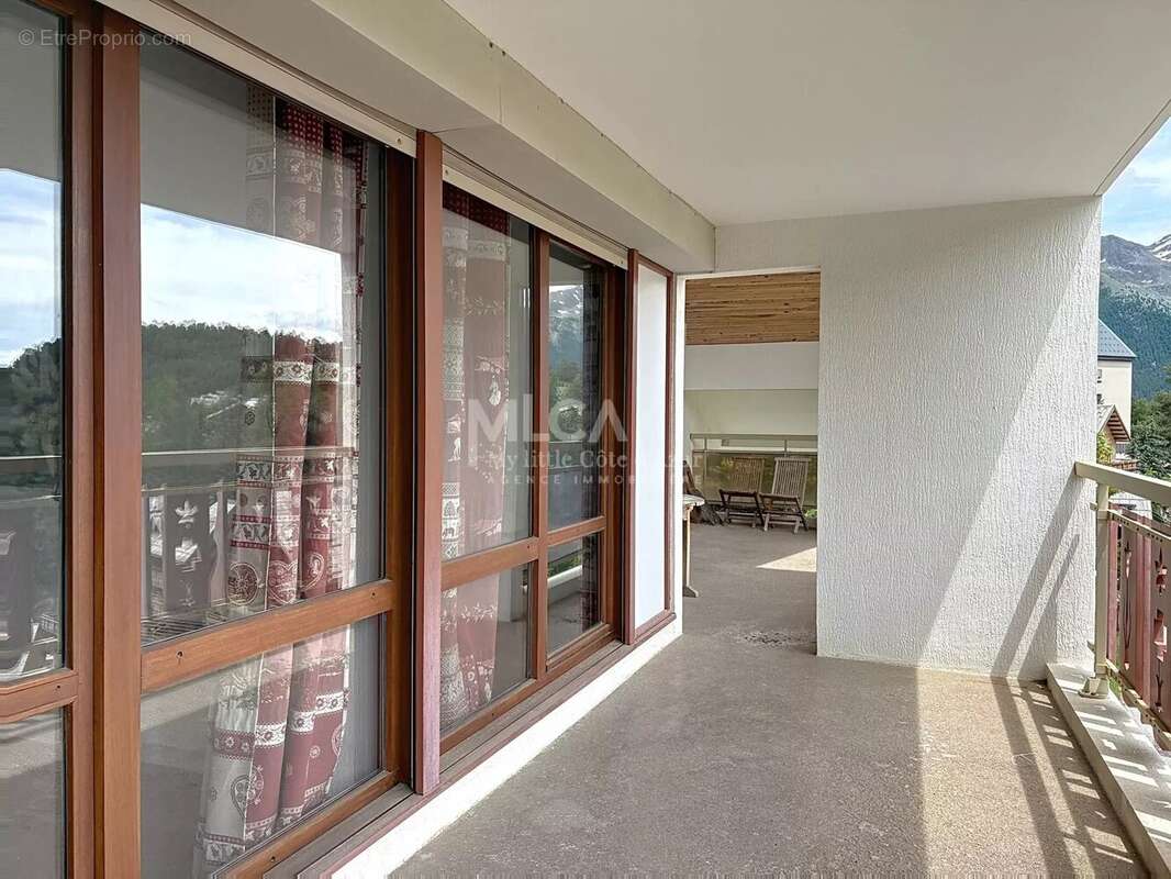 Appartement à SAINT-ETIENNE-DE-TINEE
