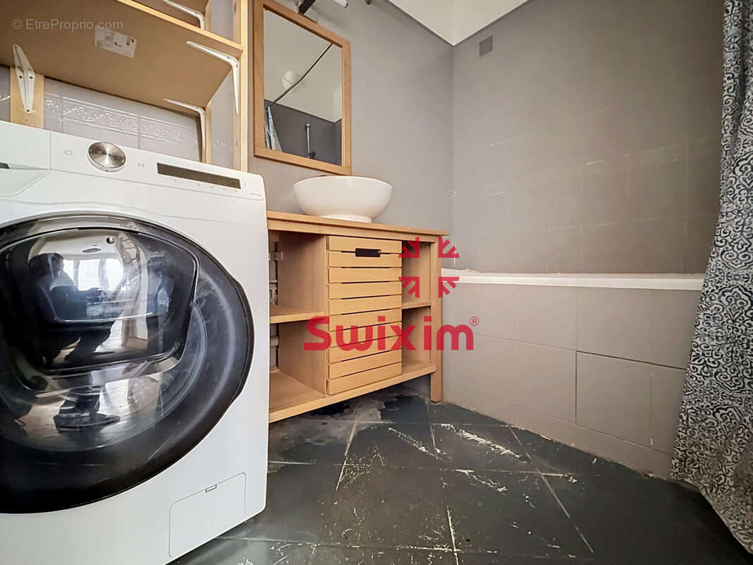 Appartement à PARIS-20E