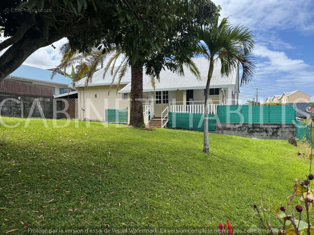 Maison à PETITE-ILE