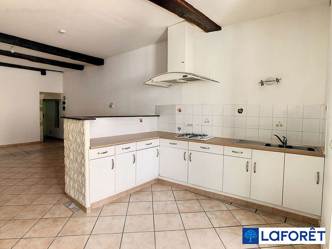 Appartement à IS-SUR-TILLE