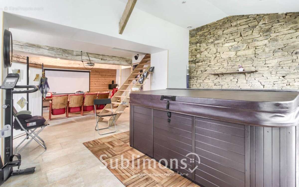 Maison à QUESTEMBERT