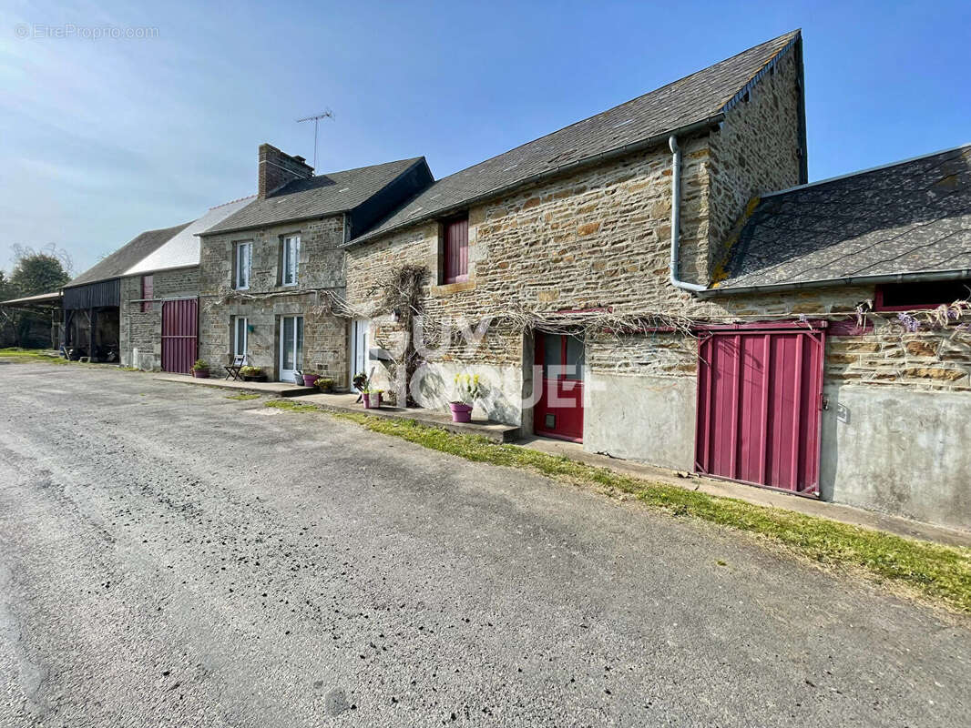Maison à VIEUX-VIEL
