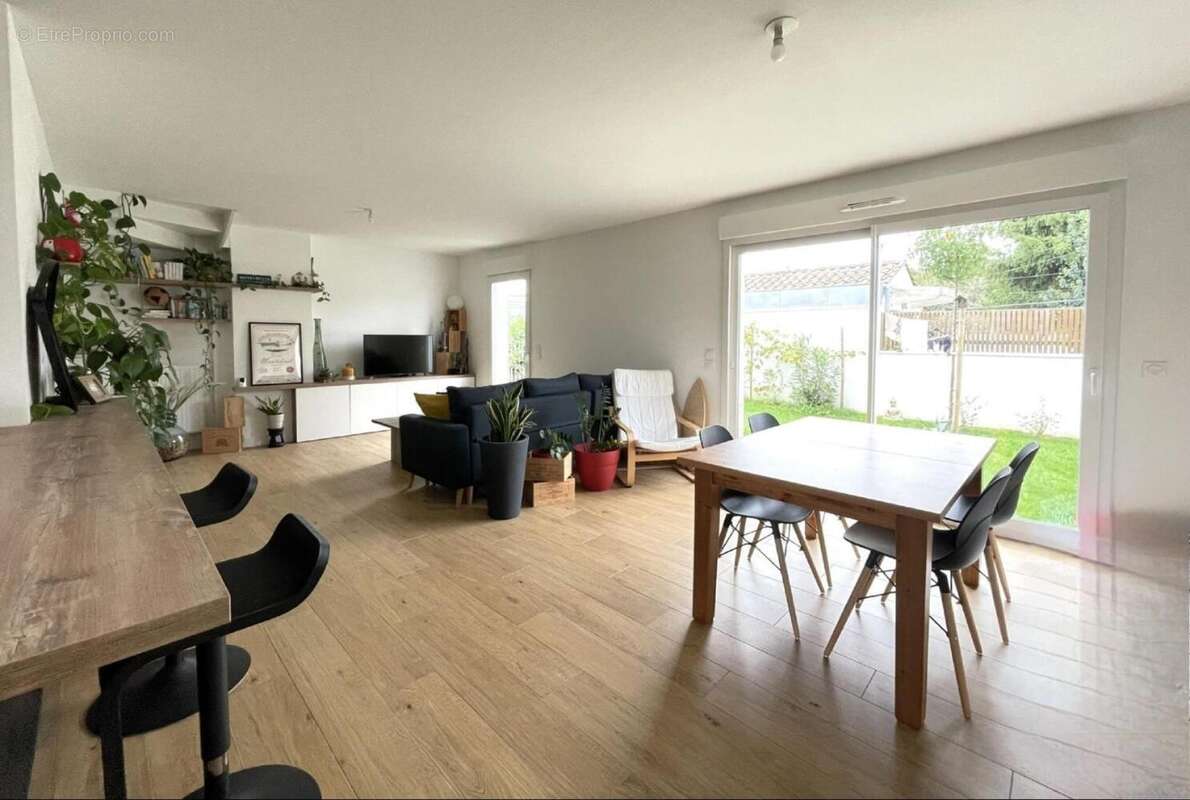 Photo 2 - Maison à BEGLES