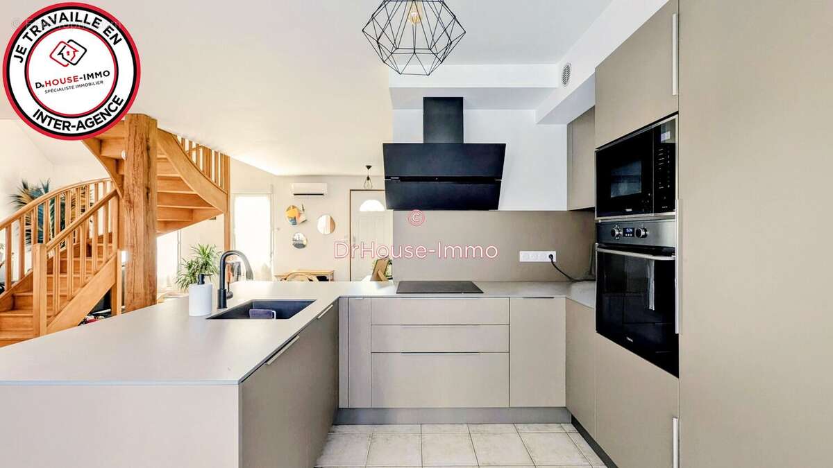 Maison 118 m² à Baule  - photo 8