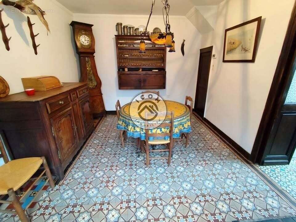 Maison à THIANT