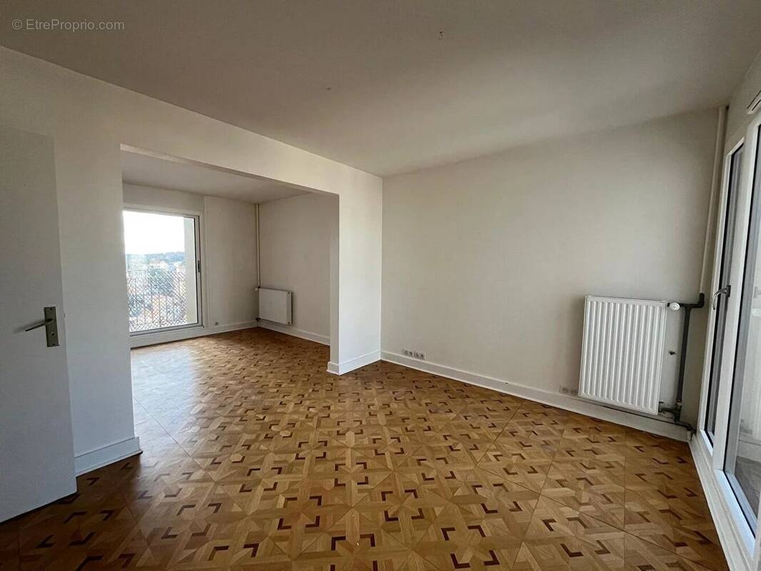 Appartement à FONTENAY-AUX-ROSES