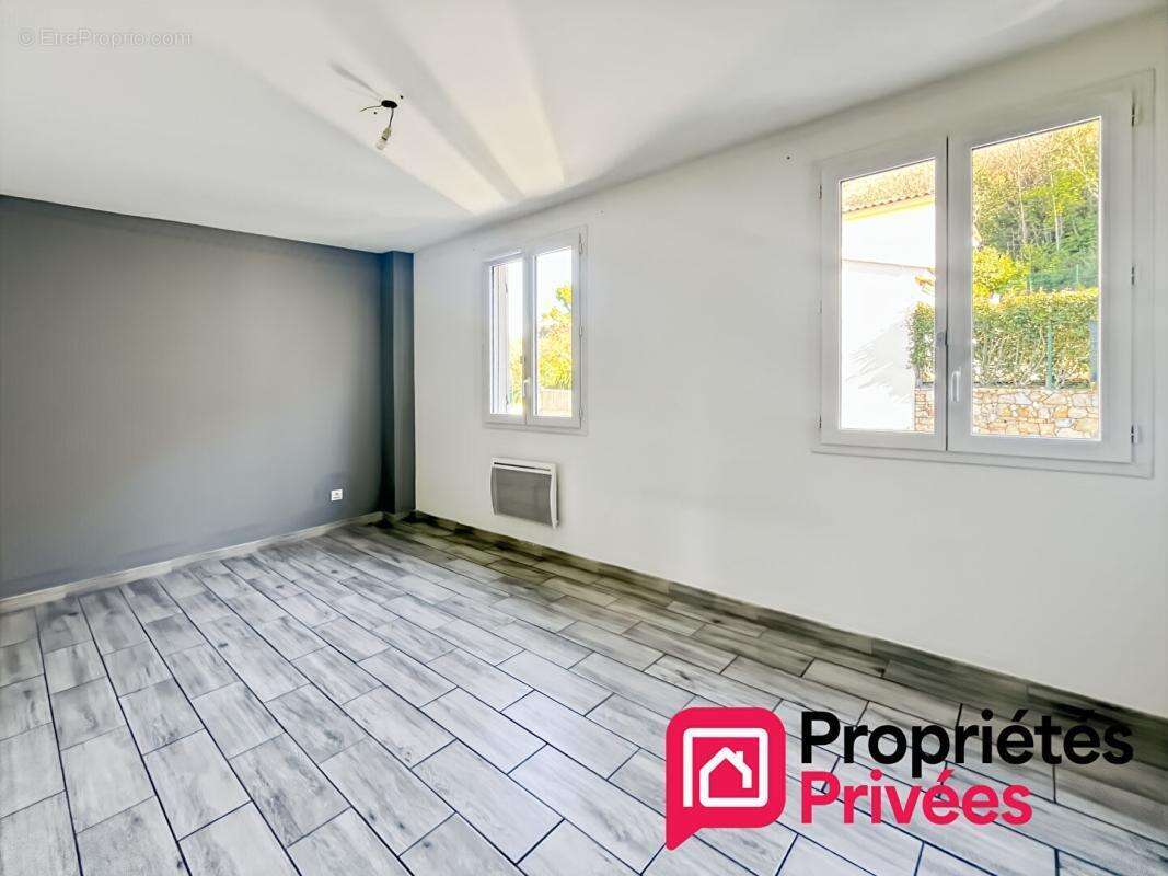 Maison à LA TRINITE