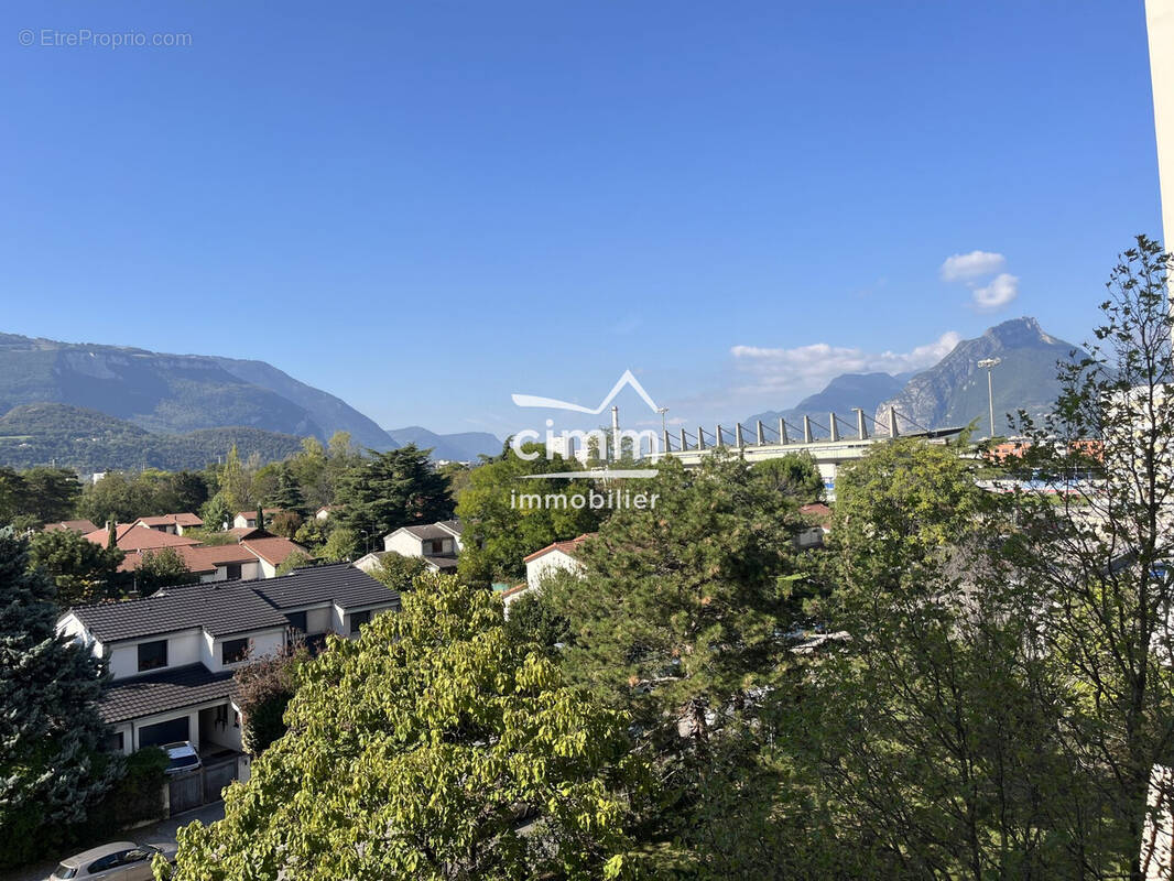 vue - Appartement à GRENOBLE