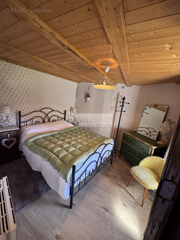 Maison à ROUBION