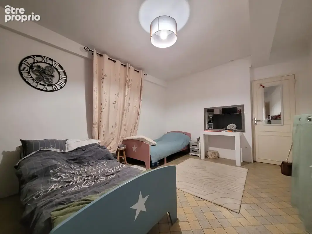 Maison 2 chambres - grange et dependance - photo 7