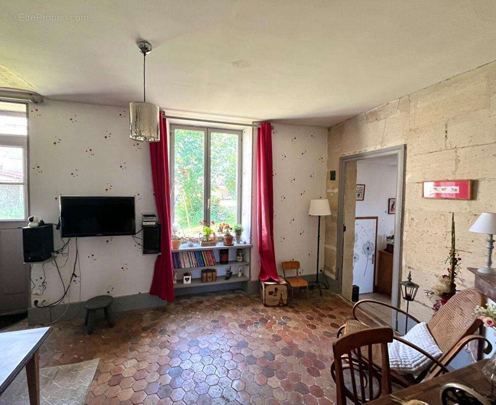 Maison à TROSLY-BREUIL