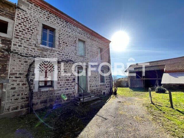 Maison à SAINT-JULIEN-DES-CHAZES