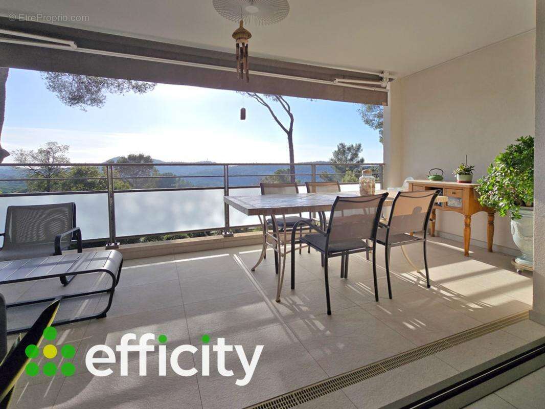Appartement à SAINT-RAPHAEL
