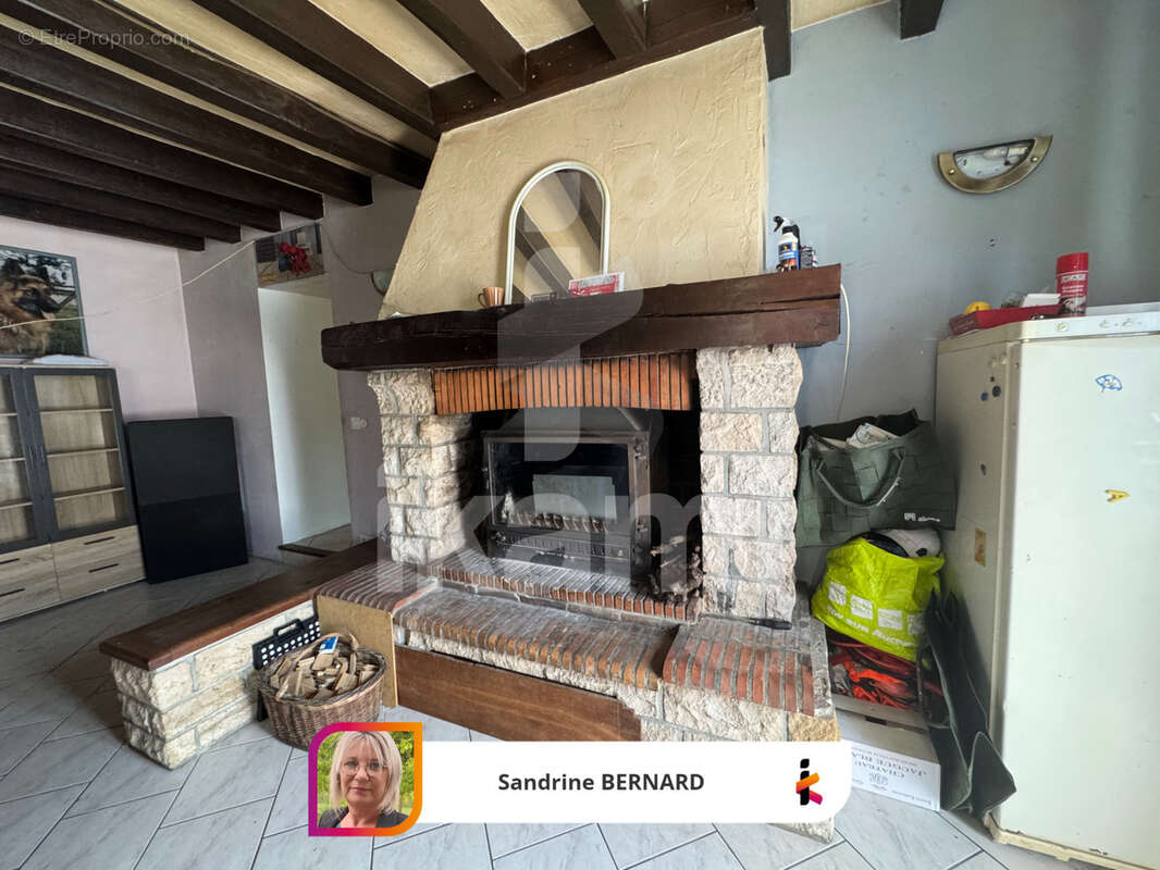 Grande maison de caractère a rénover. Calme assuré - photo 3