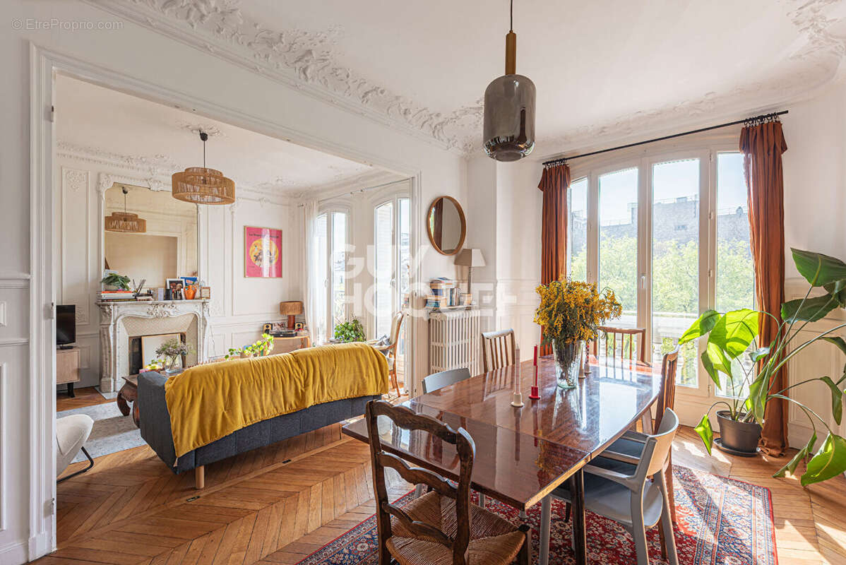 Appartement à PARIS-12E