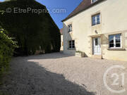 Maison à TALMAY